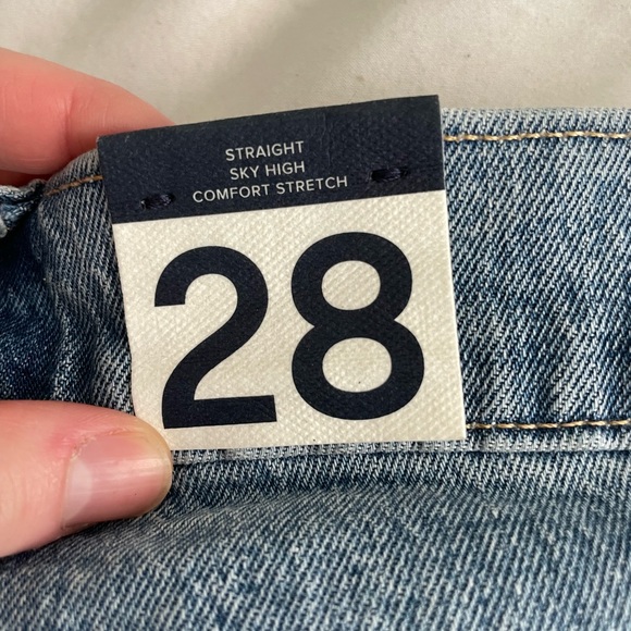 GAP Sky High Straight Leg Jeans - Picture 3 of 8